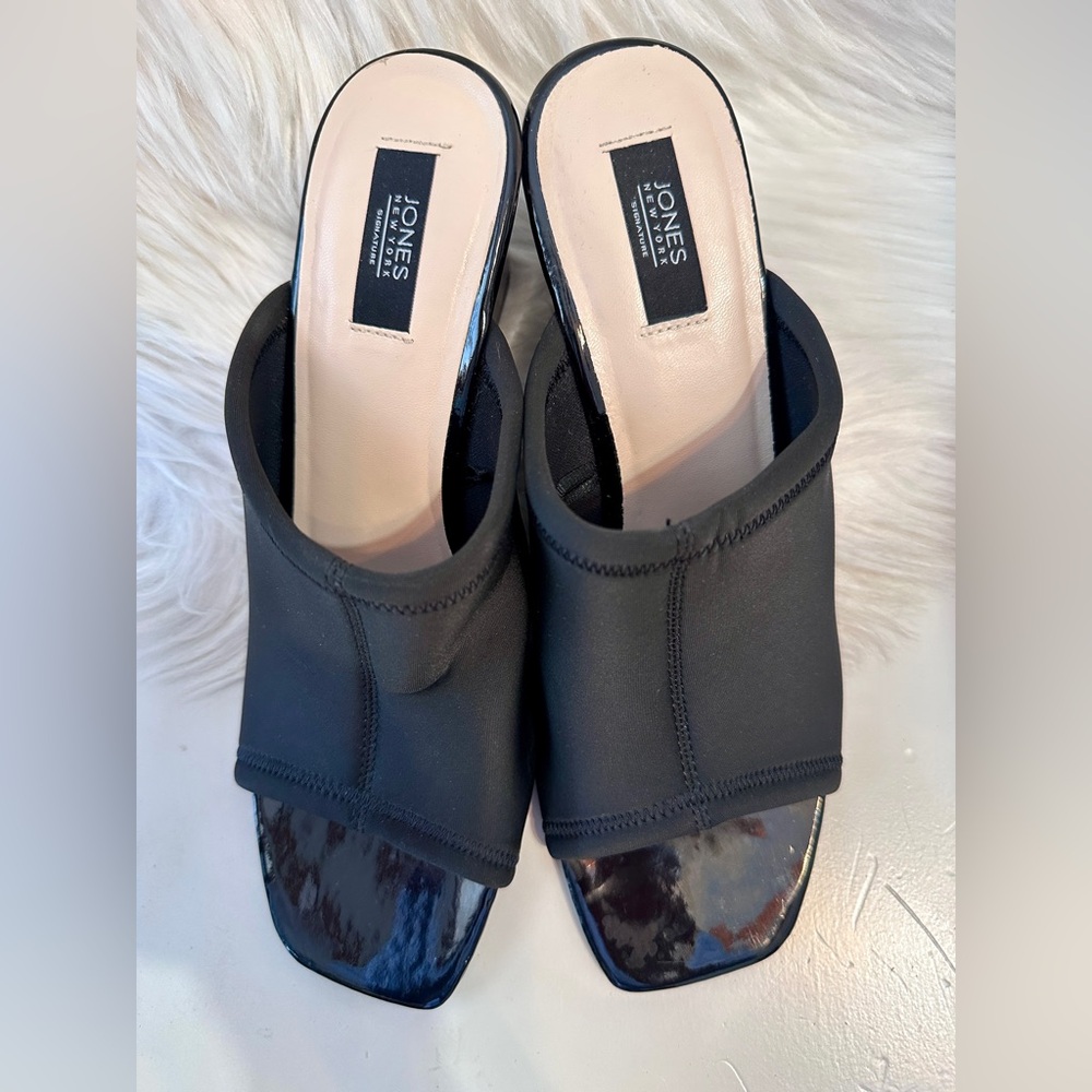 Jones New York, NEW, Heeled stretchy slides!  IRAS sz 9.5 BARBIE look!  Sexy!!